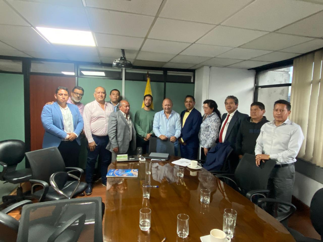 FENATRAPE y Subsecretario de Transporte se reunen en Mesa de Trabajo que busca actualizar la normativa de Pesos y Dimensiones